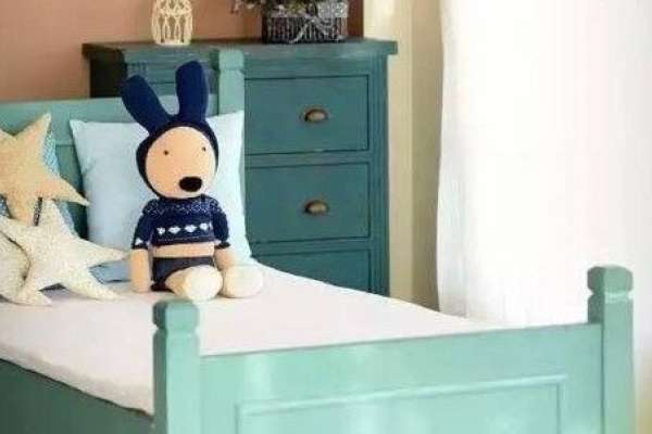 【百天照】·3个主题·2套服装·14张精修·拍摄60分钟