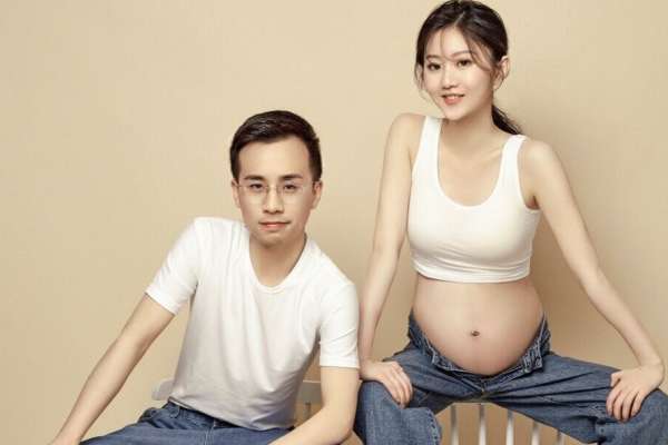 4个主题·4套服装·24张精修·拍摄180分钟