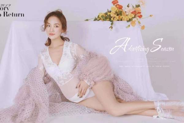 【孕妇照】·5个主题·5套服装·20张精修·拍摄120分钟