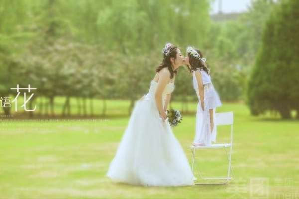 【宝宝照】·2个主题·4套服装·28张精修·拍摄60分钟