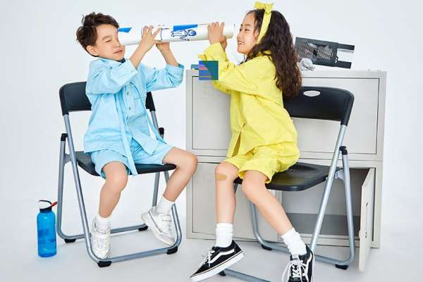 【宝宝照】·2个主题·2套服装·30张精修·拍摄120分钟