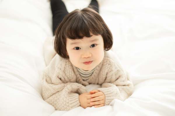 【亲子照】·2个主题·4套服装·20张精修·拍摄90分钟