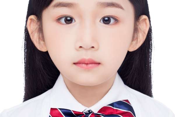 1套服装·1张精修