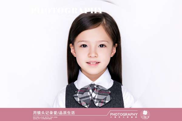 【证件照】·1套服装·1张精修