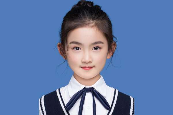 1套服装·1张精修