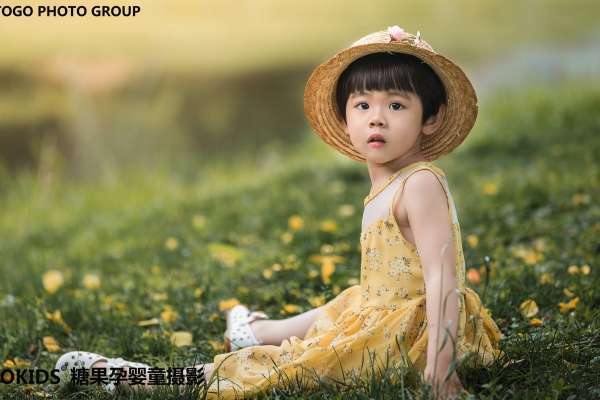 2个主题·2套服装·20张精修·拍摄120分钟