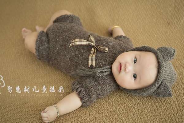 【宝宝照】·2个主题·2套服装·8张精修·拍摄60分钟