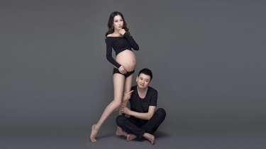 服装5套·精修28张,免费WiFi·5个主题·5套服装·28张精修·拍摄200分钟