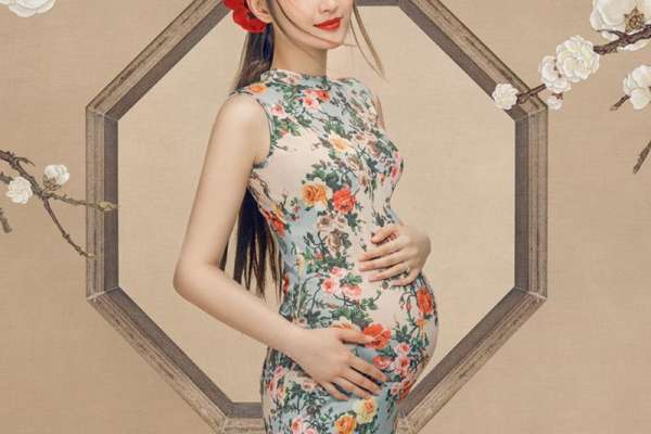 【孕妇照】·3个主题·3套服装·16张精修·拍摄180分钟