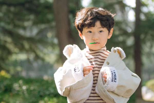 【外景系列】·6个主题·3套服装·20张精修·拍摄90分钟
