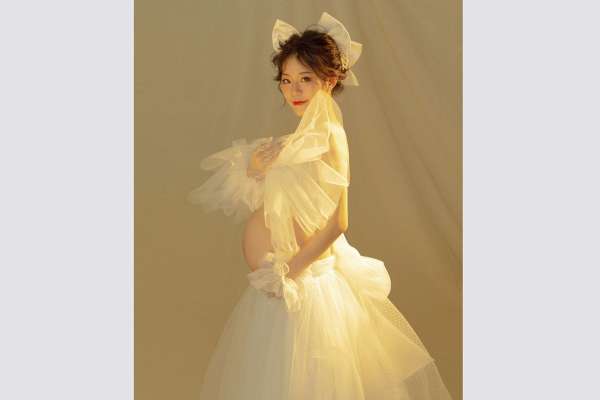 2个主题·2套服装·16张精修·拍摄120分钟