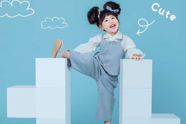 【宝宝照】·3个主题·3套服装·16张精修·拍摄90分钟