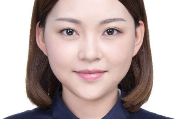 【证件照】·1套服装·1张精修