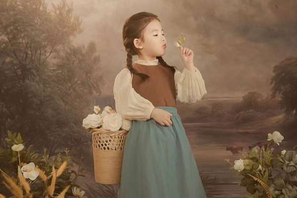 【儿童摄影】·3个主题·3套服装·18张精修·拍摄90分钟