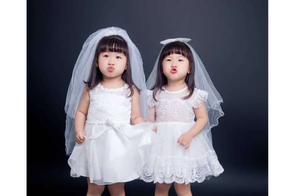 【宝宝照】·5个主题·6套服装·26张精修·拍摄240分钟