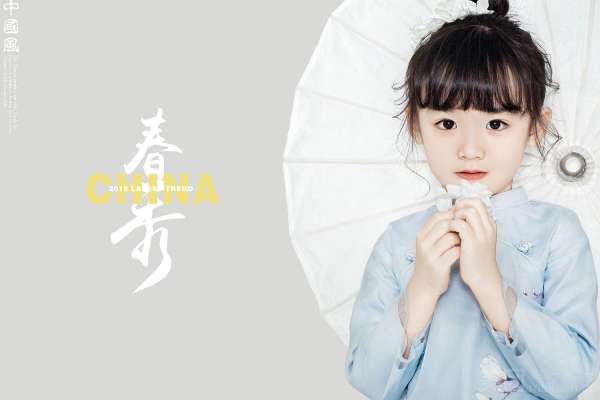8个主题·8套服装·56张精修·拍摄150分钟