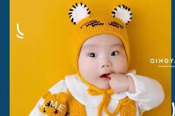 【亲子照】·3个主题·3套服装·20张精修·拍摄90分钟