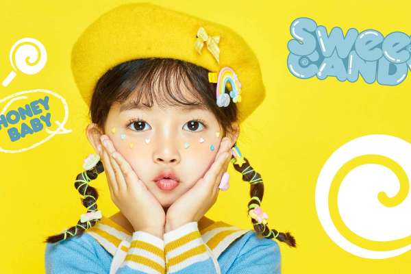 【亲子照】·3个主题·3套服装·18张精修·拍摄120分钟