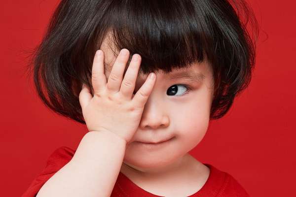 【百天照】·3个主题·3套服装·12张精修·拍摄100分钟