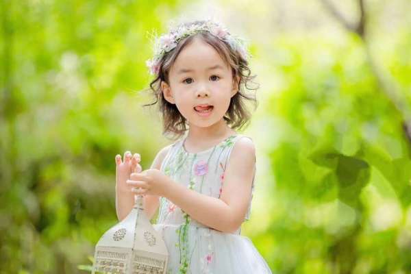 【儿童摄影】·3套服装·28张精修·拍摄120分钟
