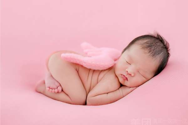 【新生儿】·2个主题·2套服装·6张精修·拍摄60分钟