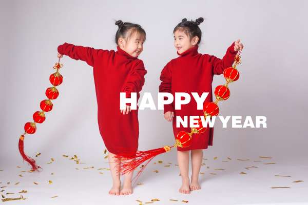 【新年照】·1个主题·1套服装·6张精修·拍摄30分钟