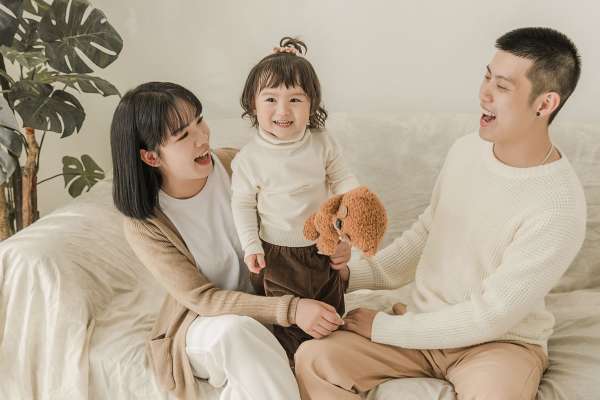 【宝宝照】·5个主题·5套服装·30张精修·拍摄120分钟