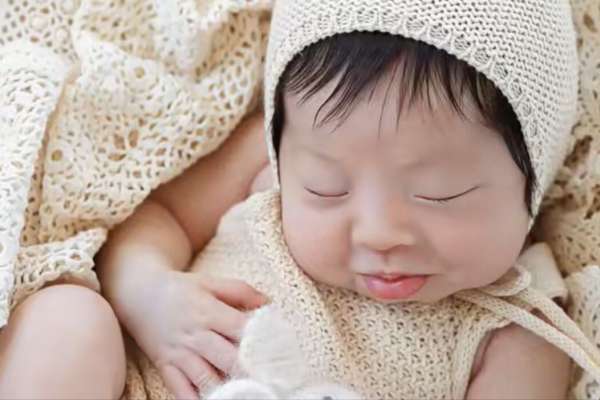 【儿童摄影】·5个主题·5套服装·26张精修·拍摄120分钟