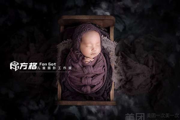 【新生儿】·3套服装·12张精修·拍摄60分钟