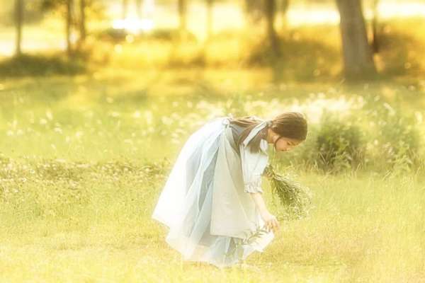【外景系列】·2个主题·2套服装·25张精修·拍摄80分钟