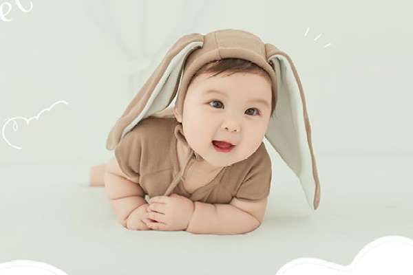 【宝宝照】·1个主题·2套服装·10张精修·拍摄120分钟