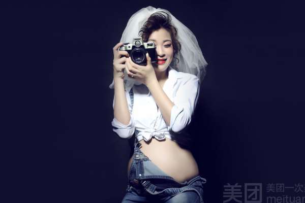 【孕妇照】·3个主题·3套服装·16张精修·拍摄120分钟