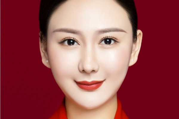 【证件照】·0套服装·0张精修