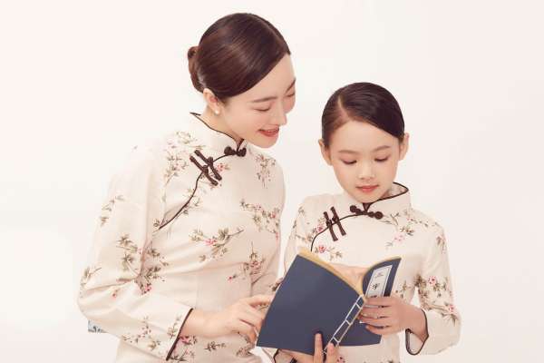 【亲子照】·2个主题·2套服装·16张精修·拍摄180分钟
