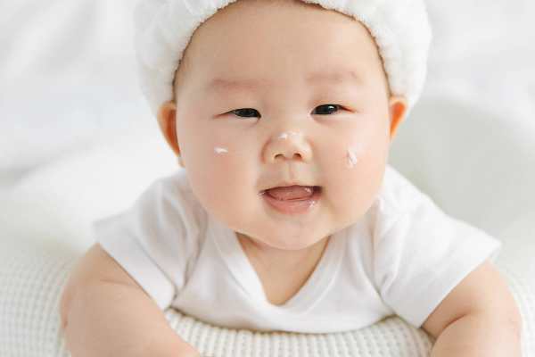 【百天照】·2个主题·2套服装·24张精修·拍摄90分钟