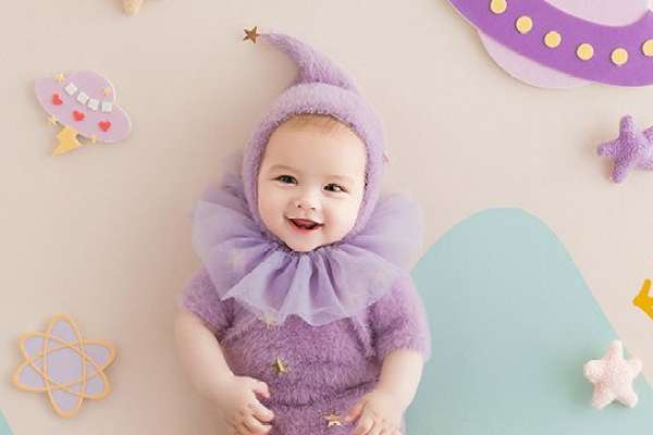 【网红主题】·3个主题·3套服装·16张精修·拍摄80分钟