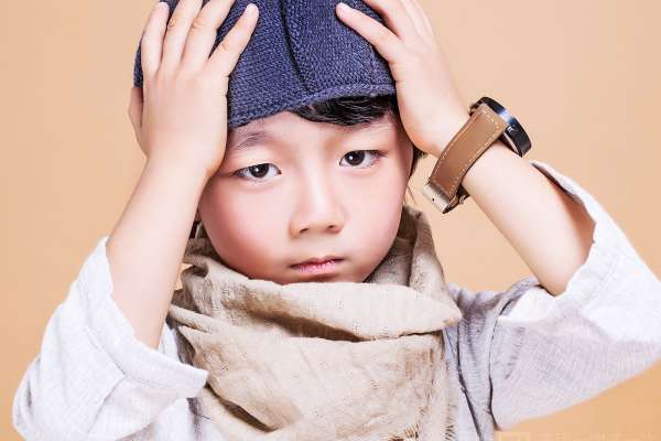 3个主题·3套服装·18张精修·拍摄100分钟