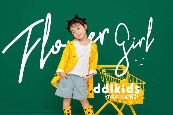 【孕妇照】·3个主题·3套服装·16张精修·拍摄180分钟