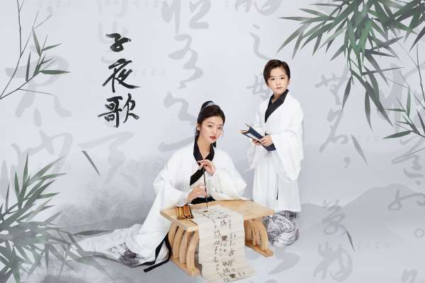 【亲子照】·2个主题·2套服装·12张精修·拍摄150分钟