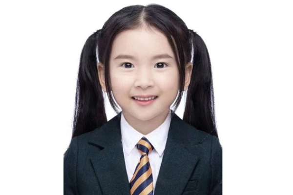 【证件照】·1套服装·1张精修·拍摄30分钟