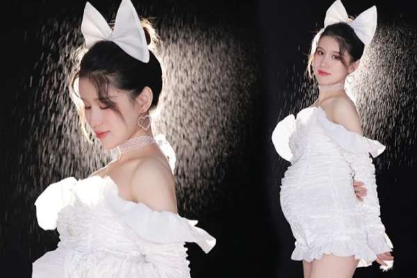 【孕妇照】·2个主题·2套服装·12张精修·拍摄60分钟