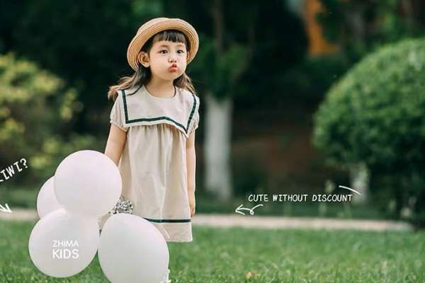 【外景系列】·2个主题·2套服装·18张精修·拍摄90分钟