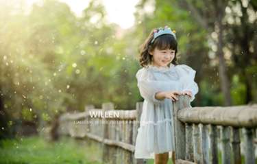 【儿童摄影】·3个主题·3套服装·18张精修·拍摄60分钟