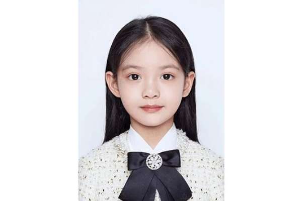 【证件照】·1套服装·1张精修