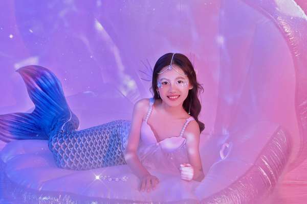 3个主题·3套服装·18张精修·拍摄120分钟