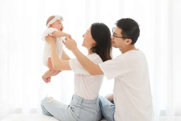 【亲子照】·3套服装·26张精修·拍摄90分钟