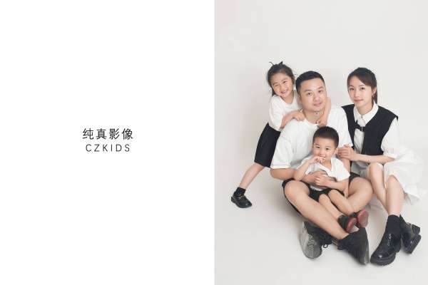 【亲子照】·1个主题·1套服装·6张精修·拍摄30分钟