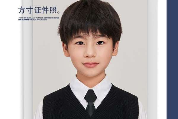 【证件照】·1套服装·2张精修