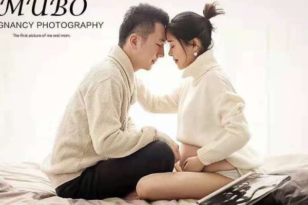【孕妇照】·2个主题·2套服装·13张精修·拍摄90分钟