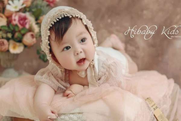【网红主题】·3个主题·3套服装·22张精修·拍摄90分钟